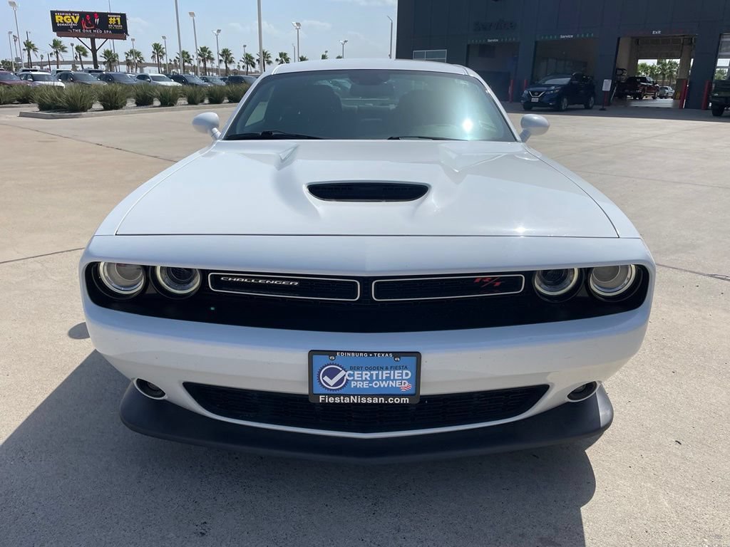Used 2019 Dodge Challenger R/T w/ Performance Handling Group RWD image 2