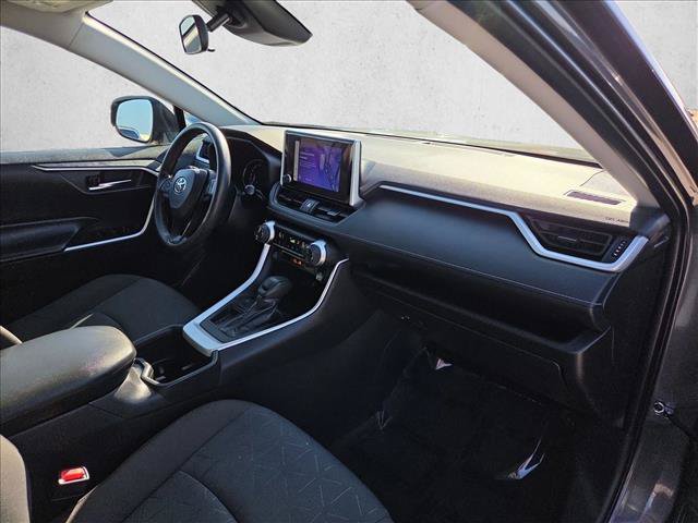 Used 2024 Toyota RAV4 XLE FWD image 20