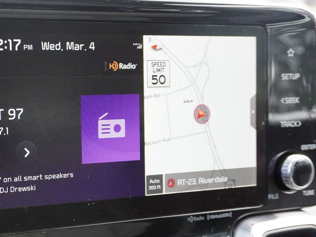 Used 2022 Kia Sorento S w/ Panoramic Sunroof Package image 42