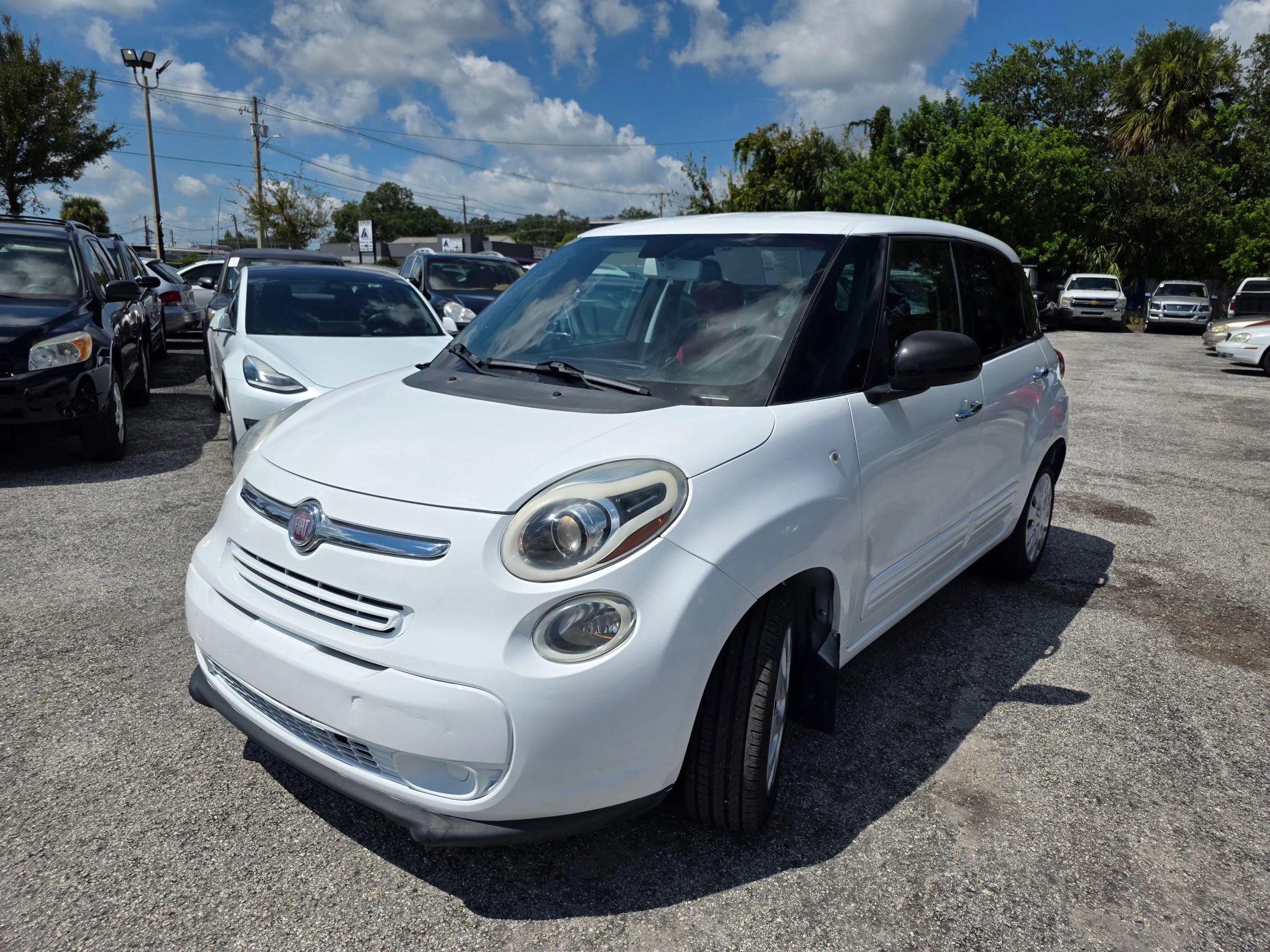 Used 2015 FIAT 500L Pop image 3
