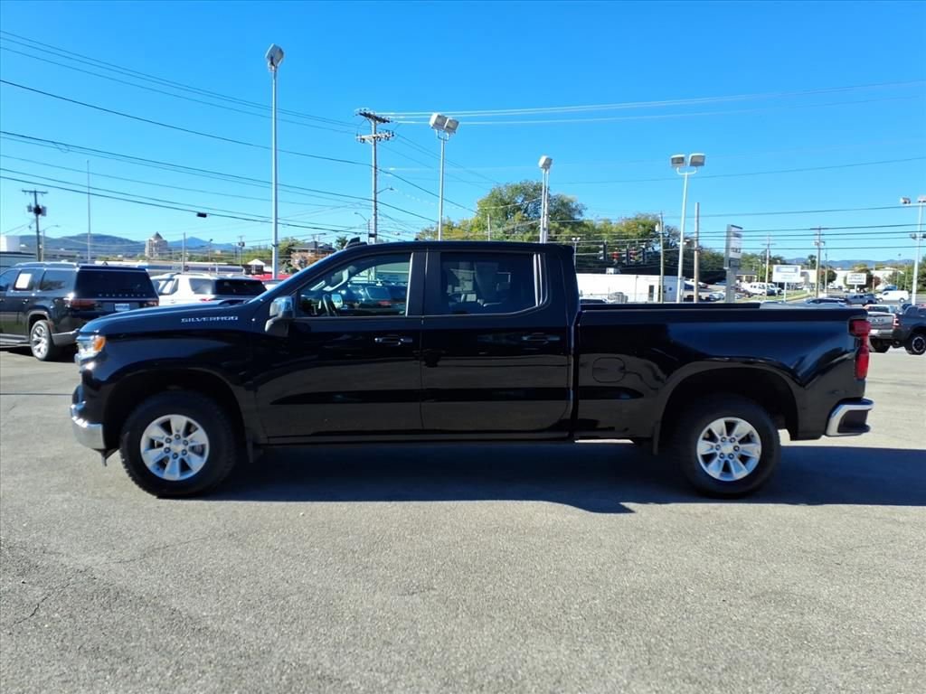 Used 2023 Chevrolet Silverado 1500 LT w/ Protection Package image 7