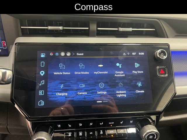 New 2027 Chevrolet Bolt RS FWD image 10