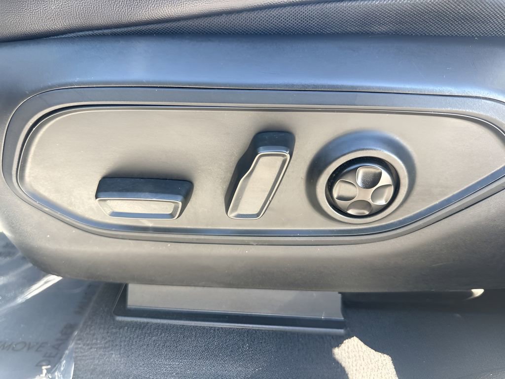 Used 2022 Jeep Grand Cherokee L Laredo image 10