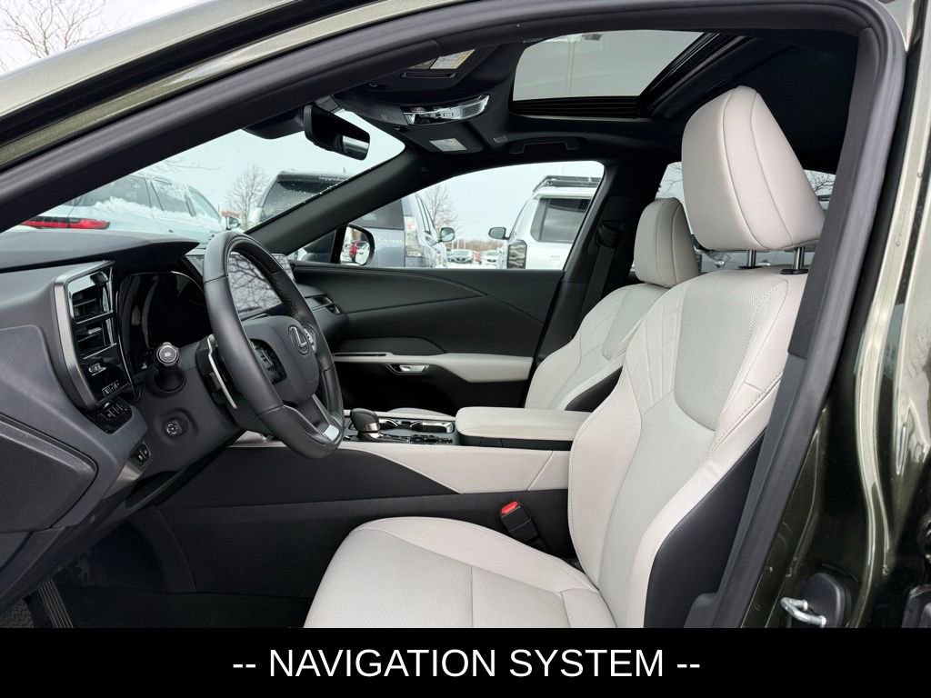 Used 2025 Lexus RX 350 Premium w/ Accessory Package image 6
