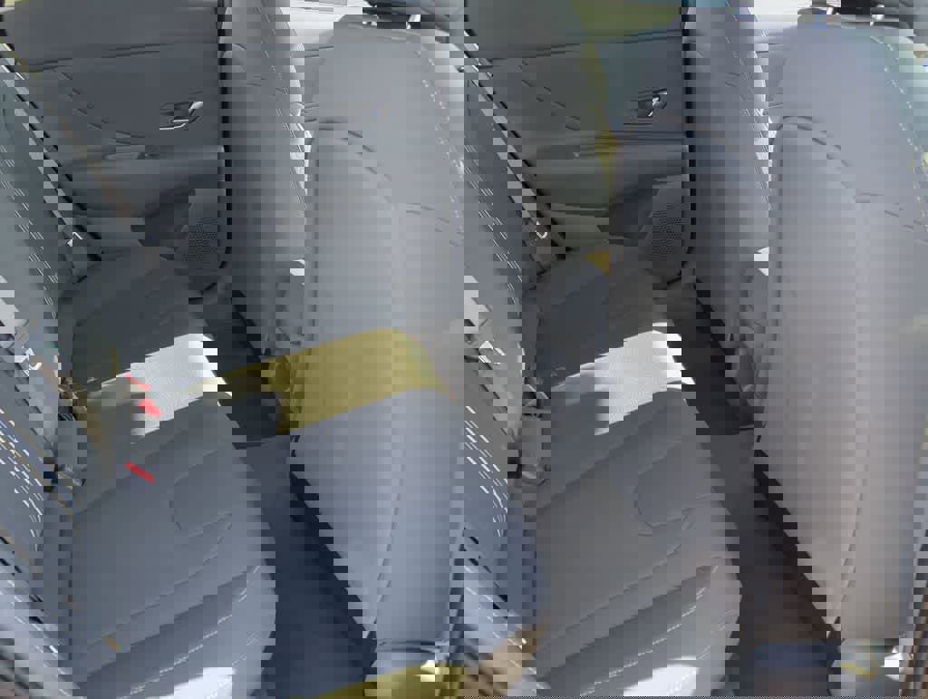 New 2026 Hyundai Elantra Sport image 21