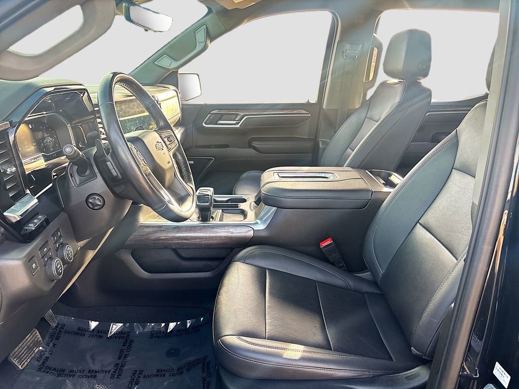 Used 2022 Chevrolet Silverado 1500 LTZ w/ Technology Package image 21