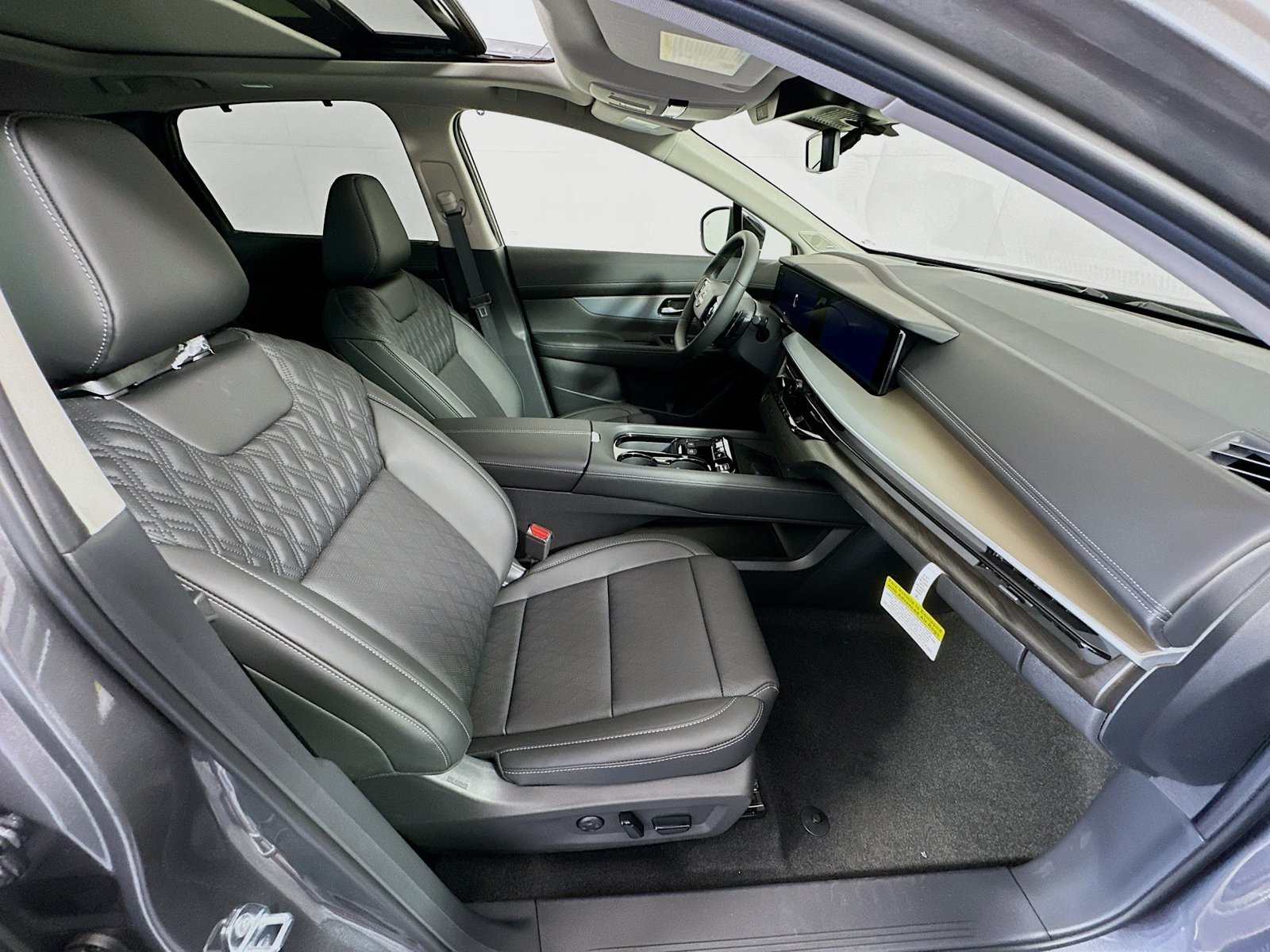 New 2026 Nissan Murano Platinum w/ Cargo Package AWD/4WD image 30