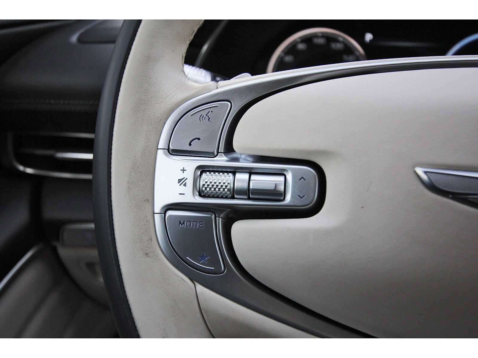 Used 2024 Genesis GV80 3.5T w/ Prestige Package AWD/4WD image 15