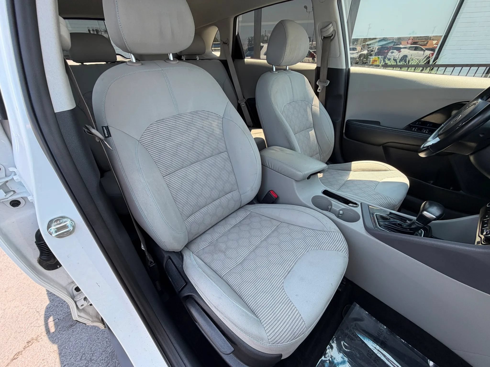 Used 2020 Kia Niro LXS FWD image 12