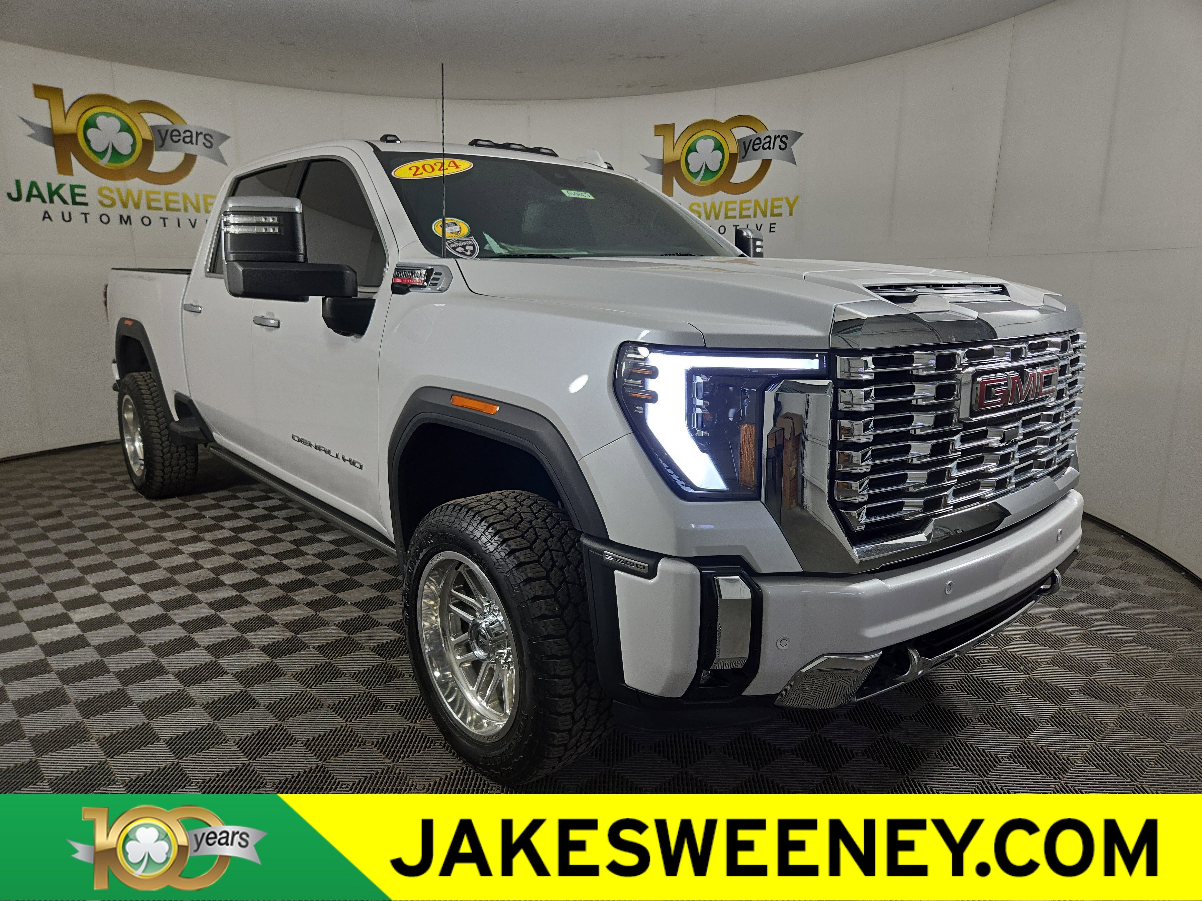 Used 2024 GMC Sierra 2500 Denali w/ Denali Reserve Package image 1