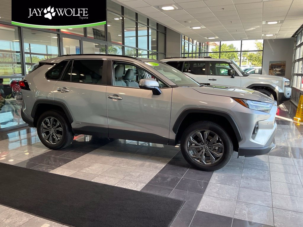 Certified 2025 Toyota RAV4 Limited w/ Advanced Technology Package AWD/4WD image 1