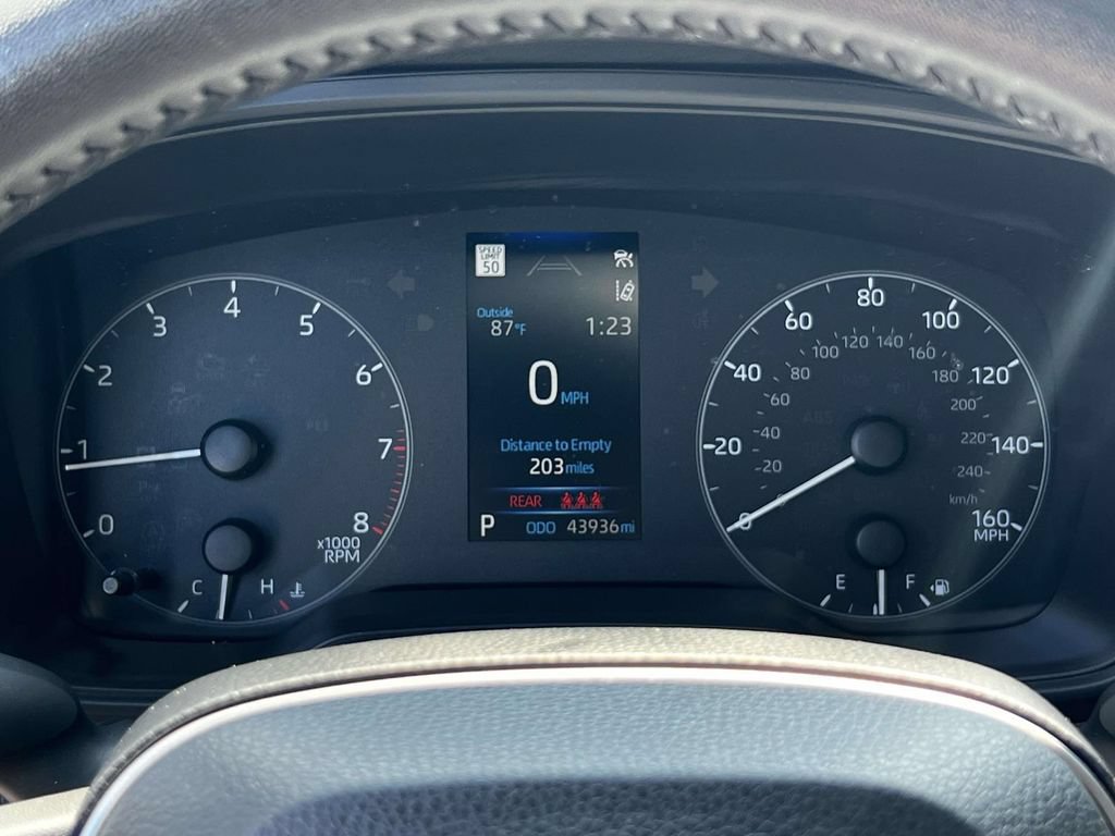 Used 2023 Toyota Corolla SE FWD image 25