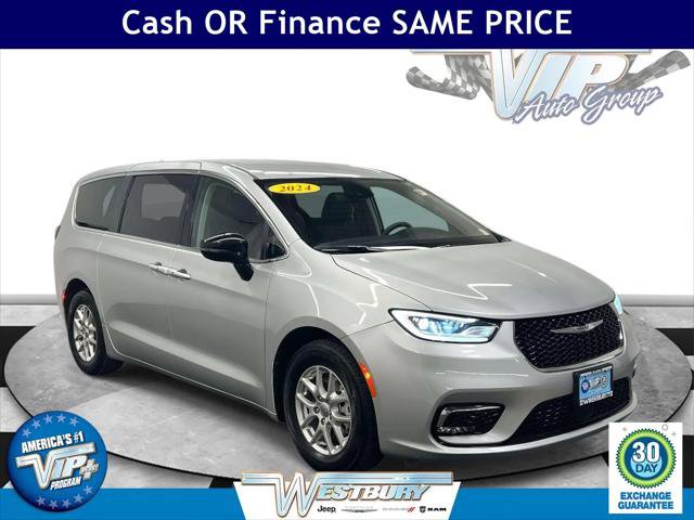 Certified 2024 Chrysler Pacifica Touring-L