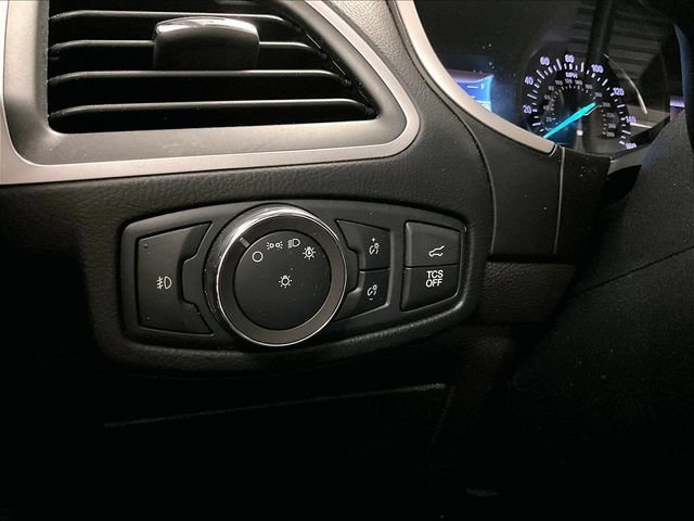 Used 2019 Ford Edge SEL w/ Equipment Group 201A AWD/4WD image 30