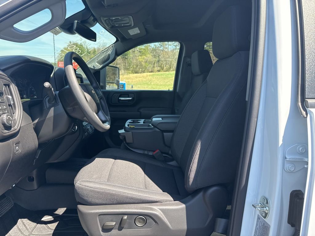 New 2026 Chevrolet Silverado 2500 Custom w/ Custom Value Package AWD/4WD image 12