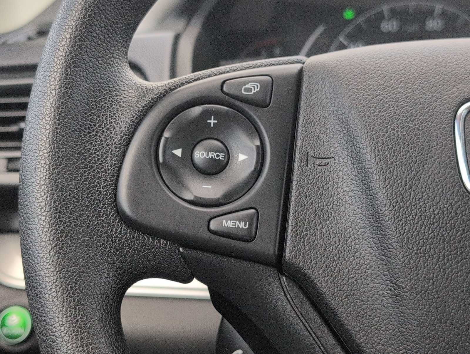 Used 2015 Honda CR-V LX image 22