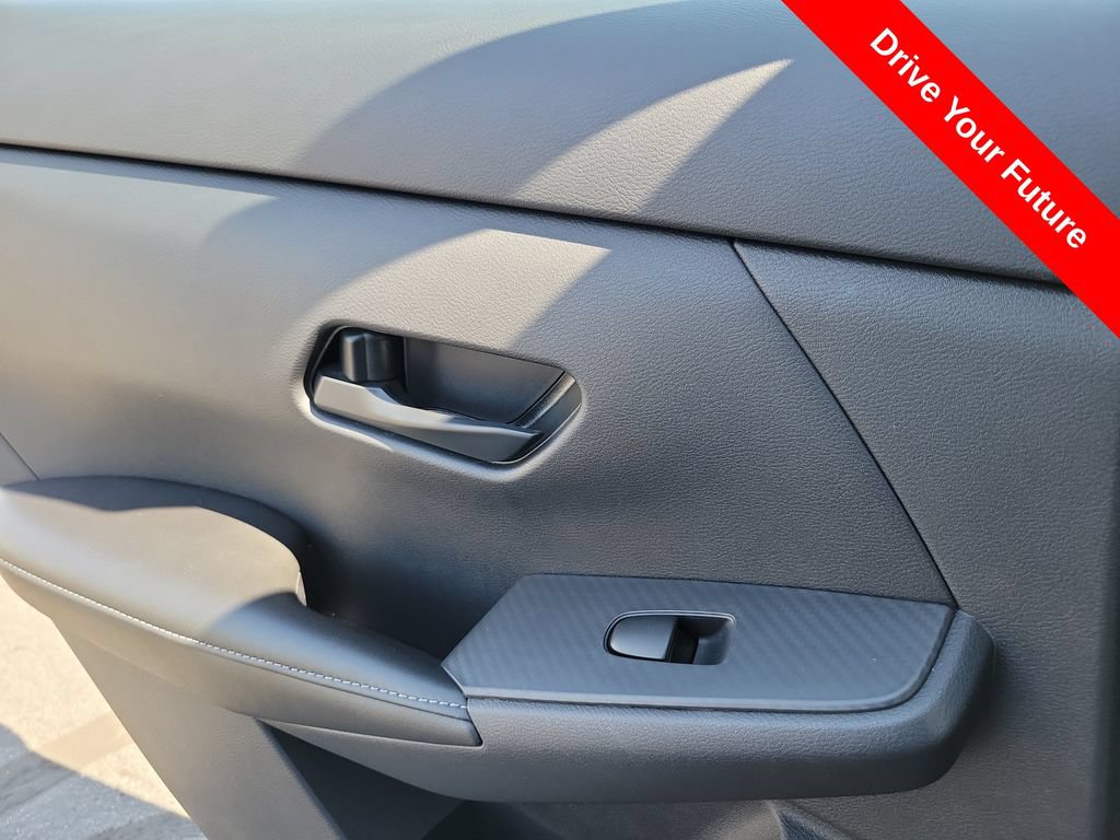 Used 2025 Nissan Sentra SV FWD image 21