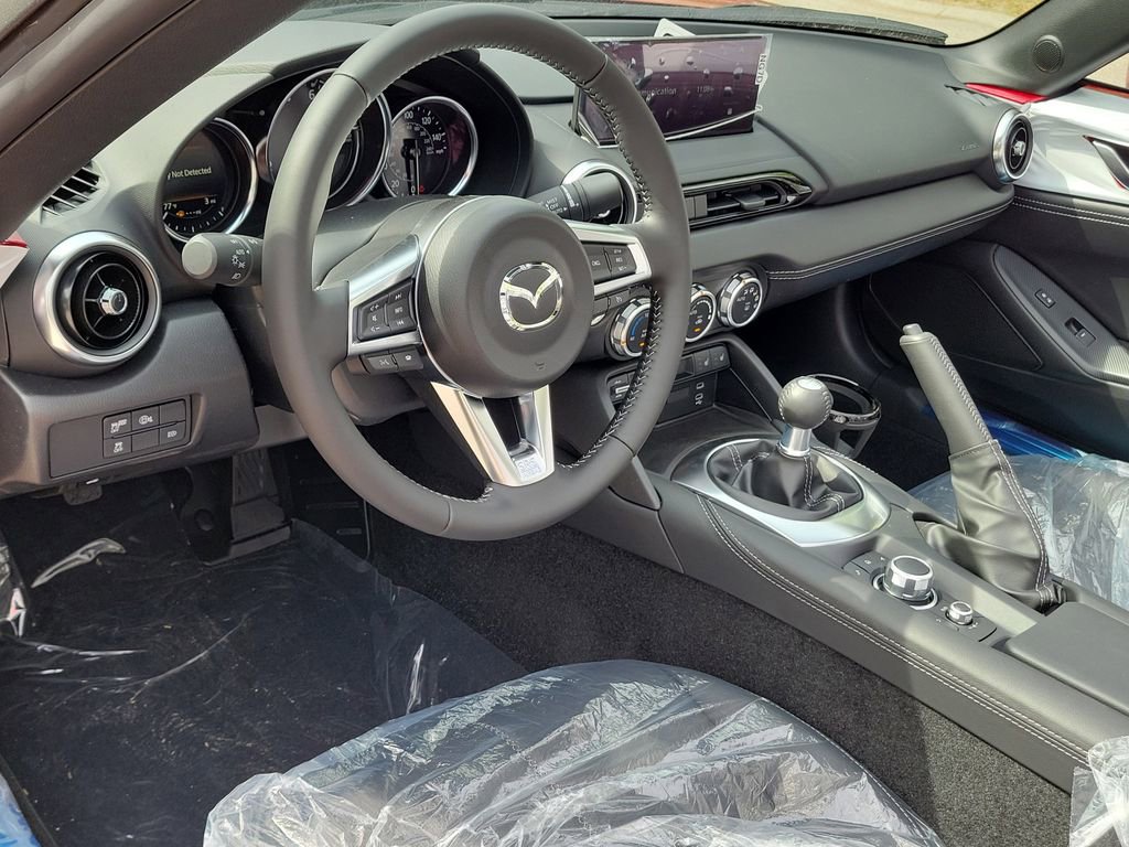 New 2026 MAZDA MX-5 Miata RF Grand Touring RWD image 15