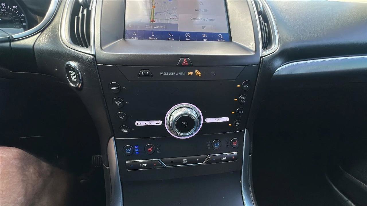 Used 2020 Ford Edge Titanium w/ Equipment Group 301A FWD image 40