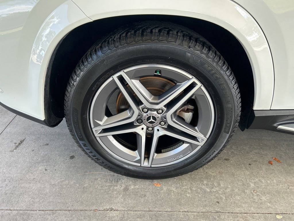 Used 2022 Mercedes-Benz GLE 450 4MATIC w/ AMG Line Exterior image 22