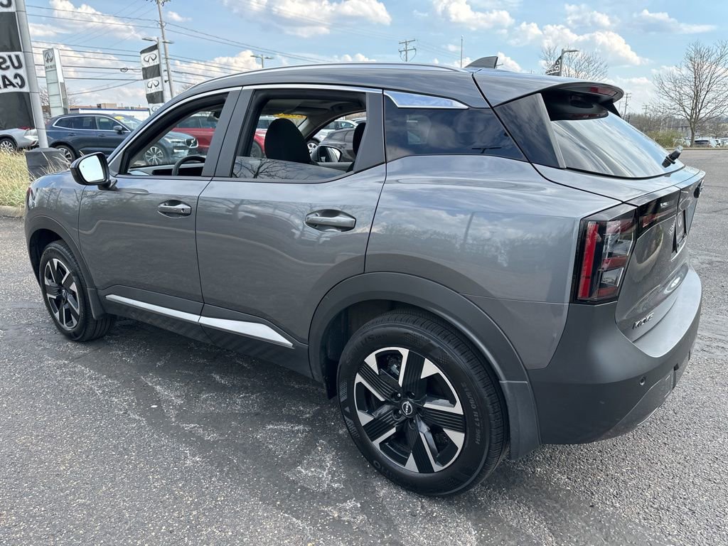 Used 2025 Nissan Kicks SV w/ SV Premium Package image 10