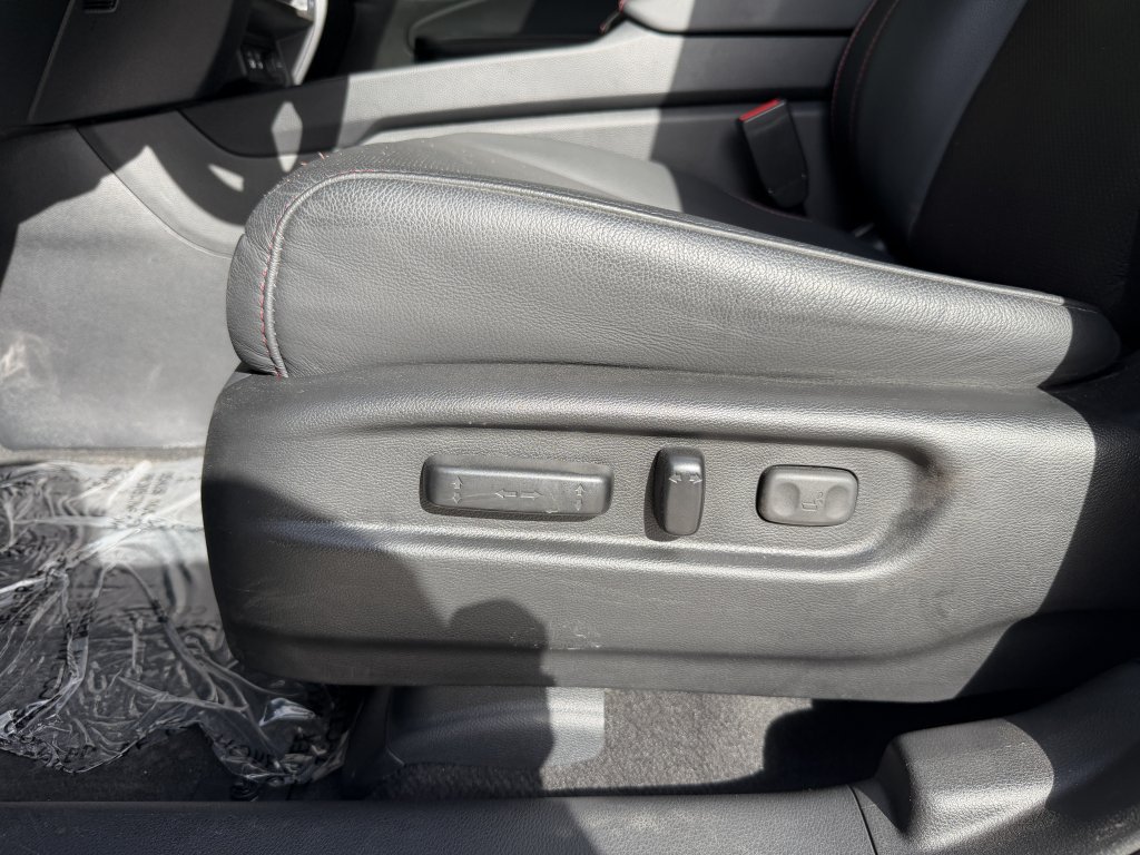 Used 2025 Honda Passport Black Edition image 30