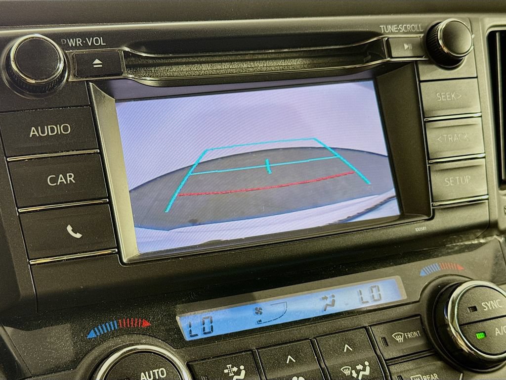 Used 2018 Toyota RAV4 XLE AWD/4WD image 38