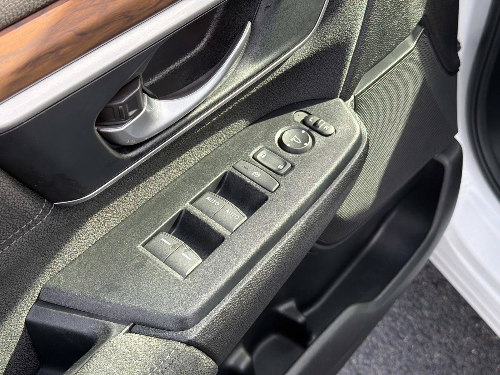 Certified 2022 Honda CR-V EX image 7