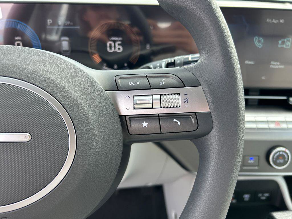 New 2026 Hyundai Kona SE image 19