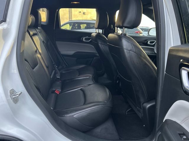 Used 2023 Jeep Compass Limited image 13