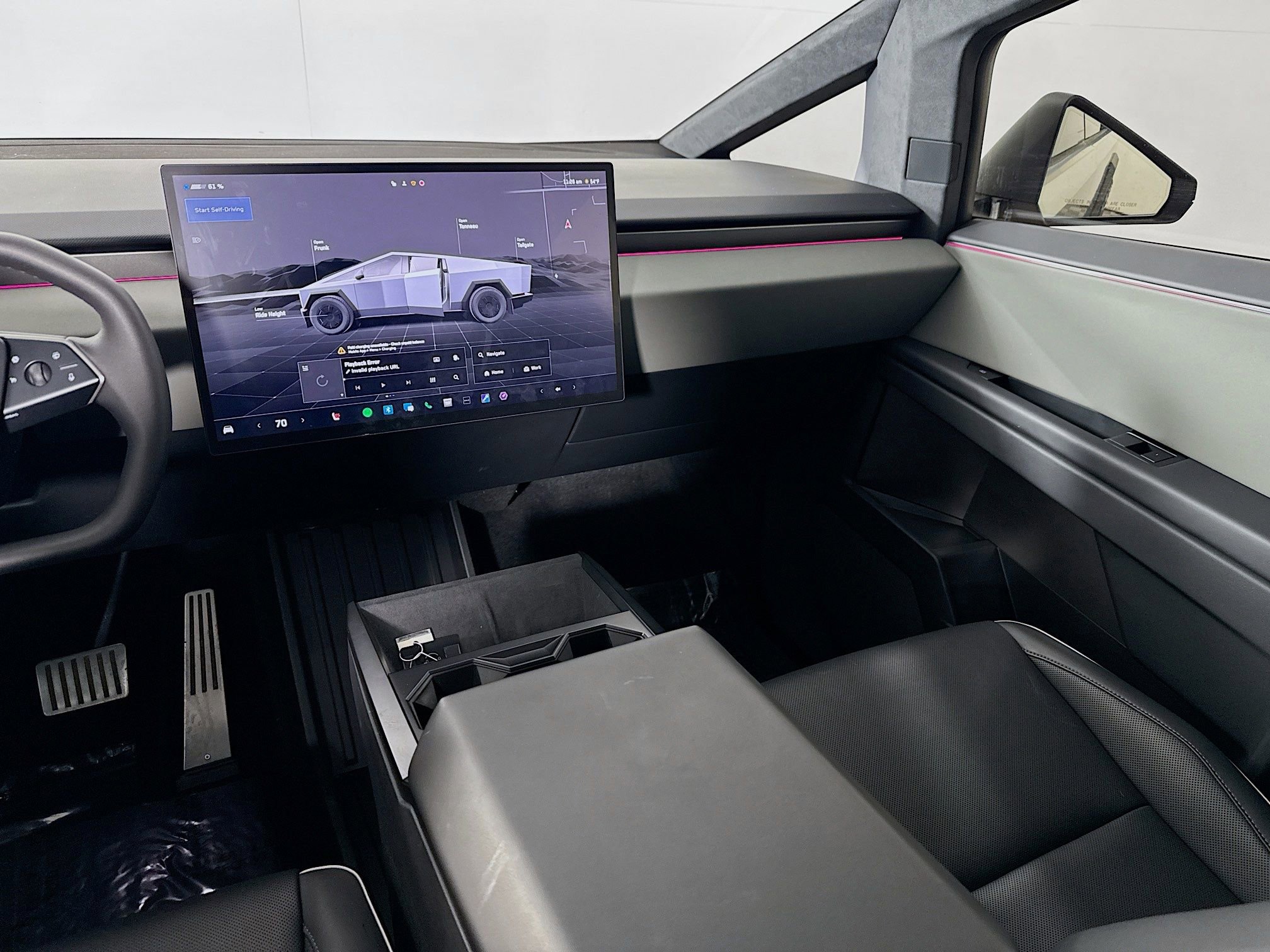 Used 2024 Tesla Cybertruck AWD Crew Cab image 20