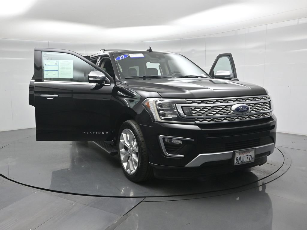 Used 2019 Ford Expedition Platinum RWD image 36