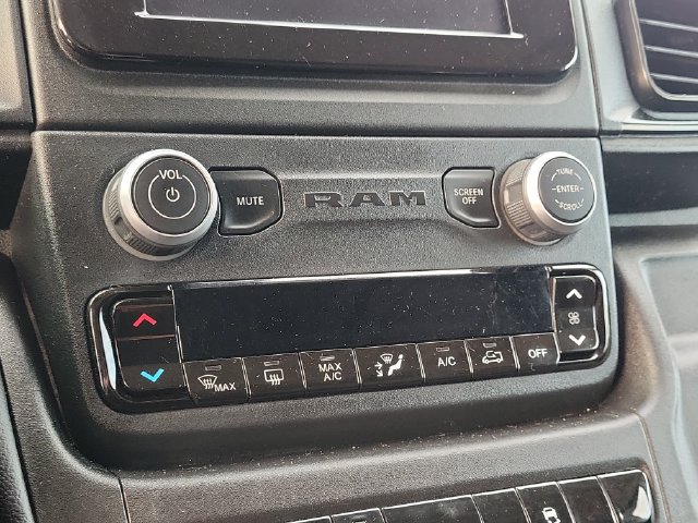 Used 2024 RAM ProMaster 2500 w/ Convenience Group FWD image 21