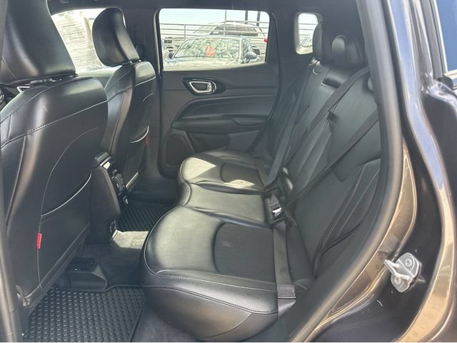 Used 2023 Jeep Compass Trailhawk AWD/4WD image 19