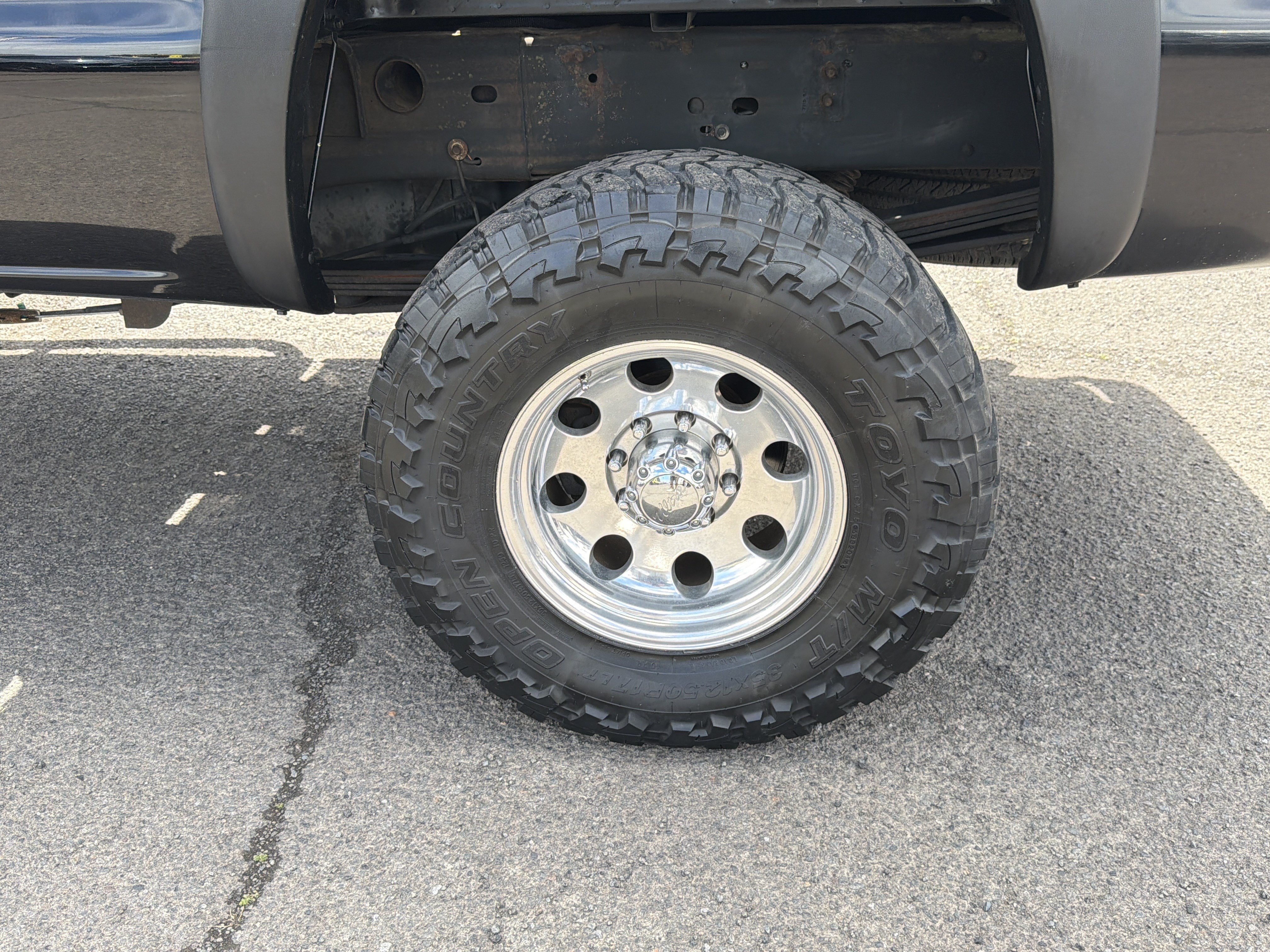 Used 2005 Chevrolet Silverado 2500 LT w/ Heavy-Duty Power Package AWD/4WD image 28