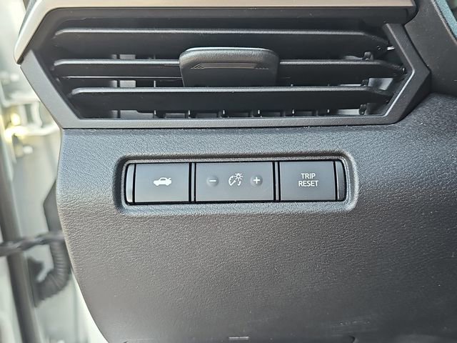 Used 2025 Nissan Altima 2.5 SV image 23