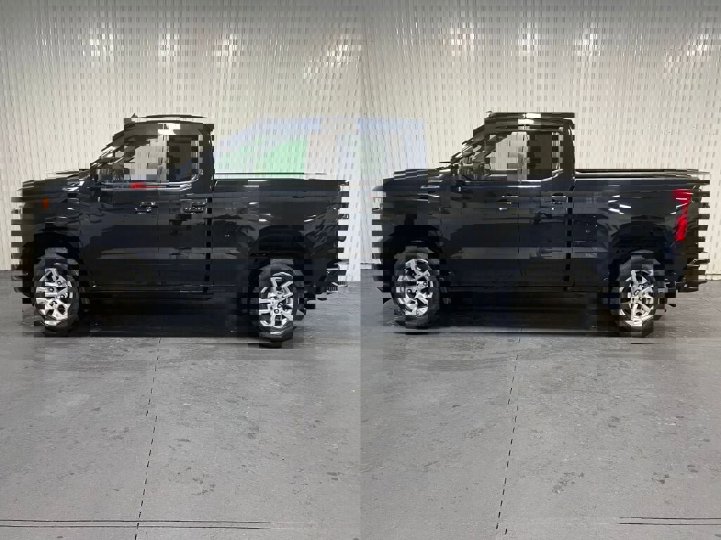 Used 2020 Chevrolet Silverado 1500 RST w/ All-Star Edition image 16