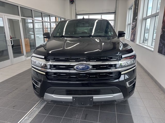 Used 2024 Ford Expedition Max Limited image 2