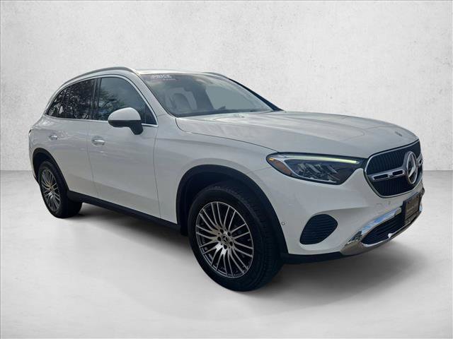 Certified 2026 Mercedes-Benz GLC 300 image 3