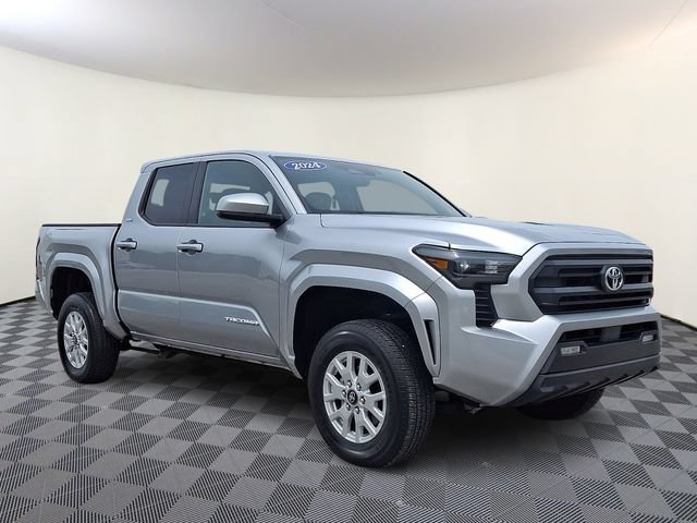 Used 2024 Toyota Tacoma SR5 AWD/4WD image 1