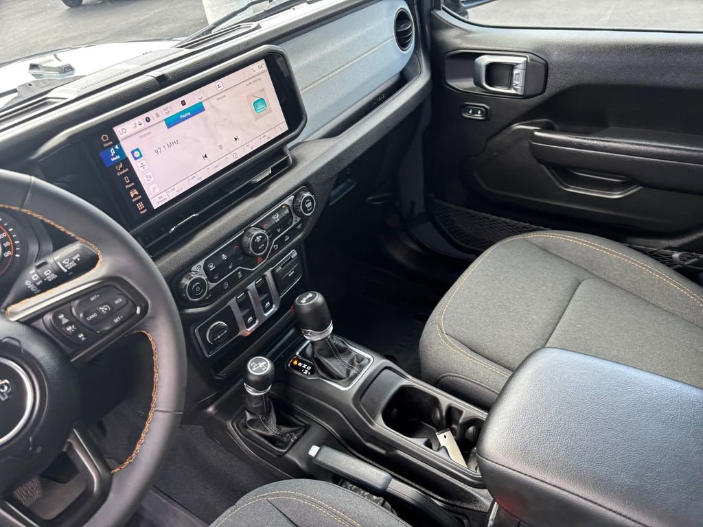 Used 2024 Jeep Wrangler Sport S image 21