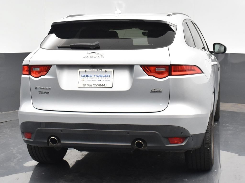 Used 2019 Jaguar F-PACE Premium AWD/4WD image 18