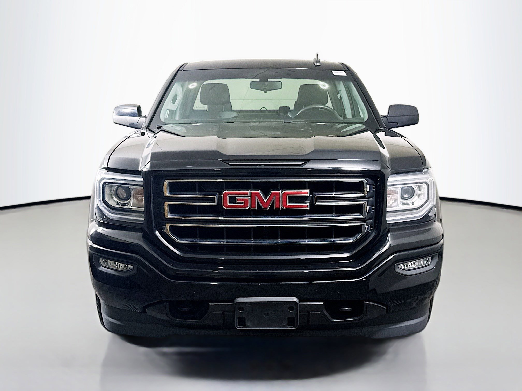 Used 2018 GMC Sierra 1500 4x4 Double Cab w/ Elevation Edition image 2