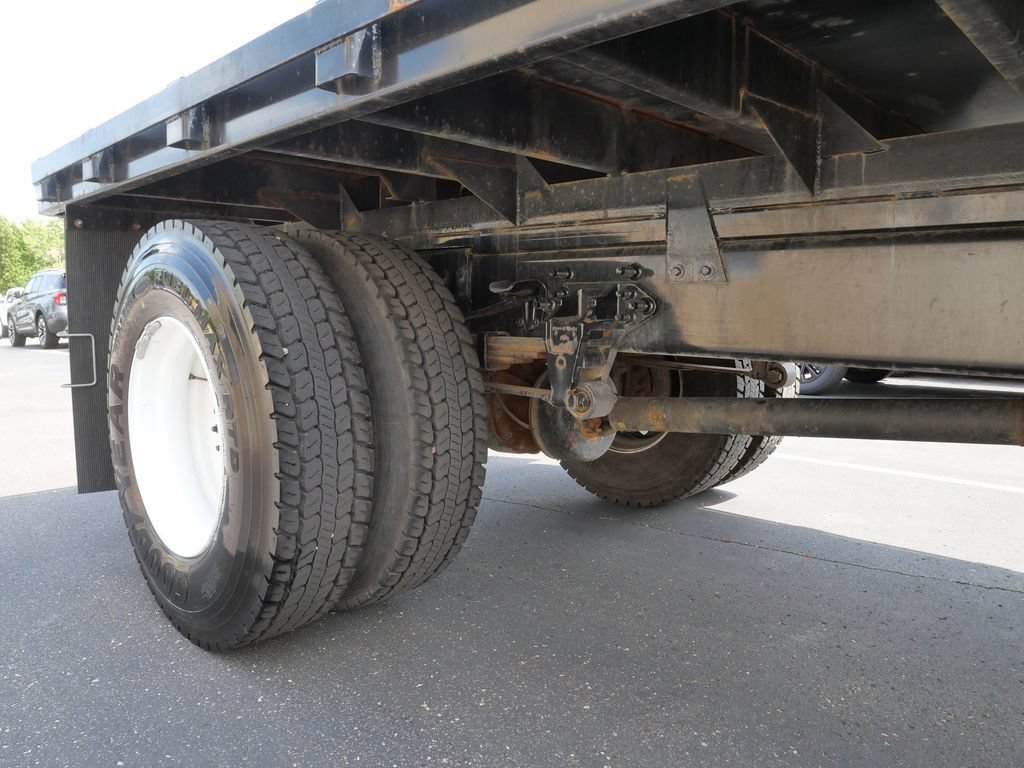 Used 2022 Ford F650 2WD Regular Cab Super Duty image 11