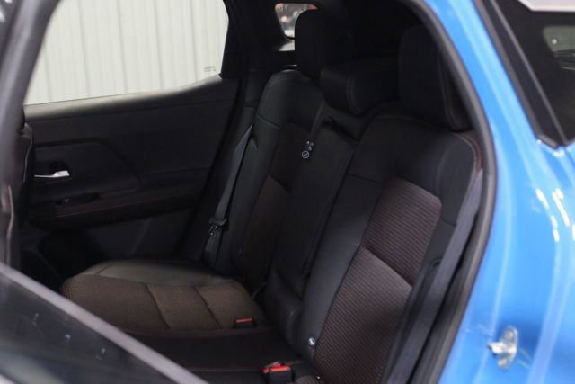 New 2025 Nissan Kicks SR w/ SR Premium Package image 18