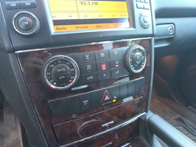 Used 2011 Mercedes-Benz ML 350 2WD image 22