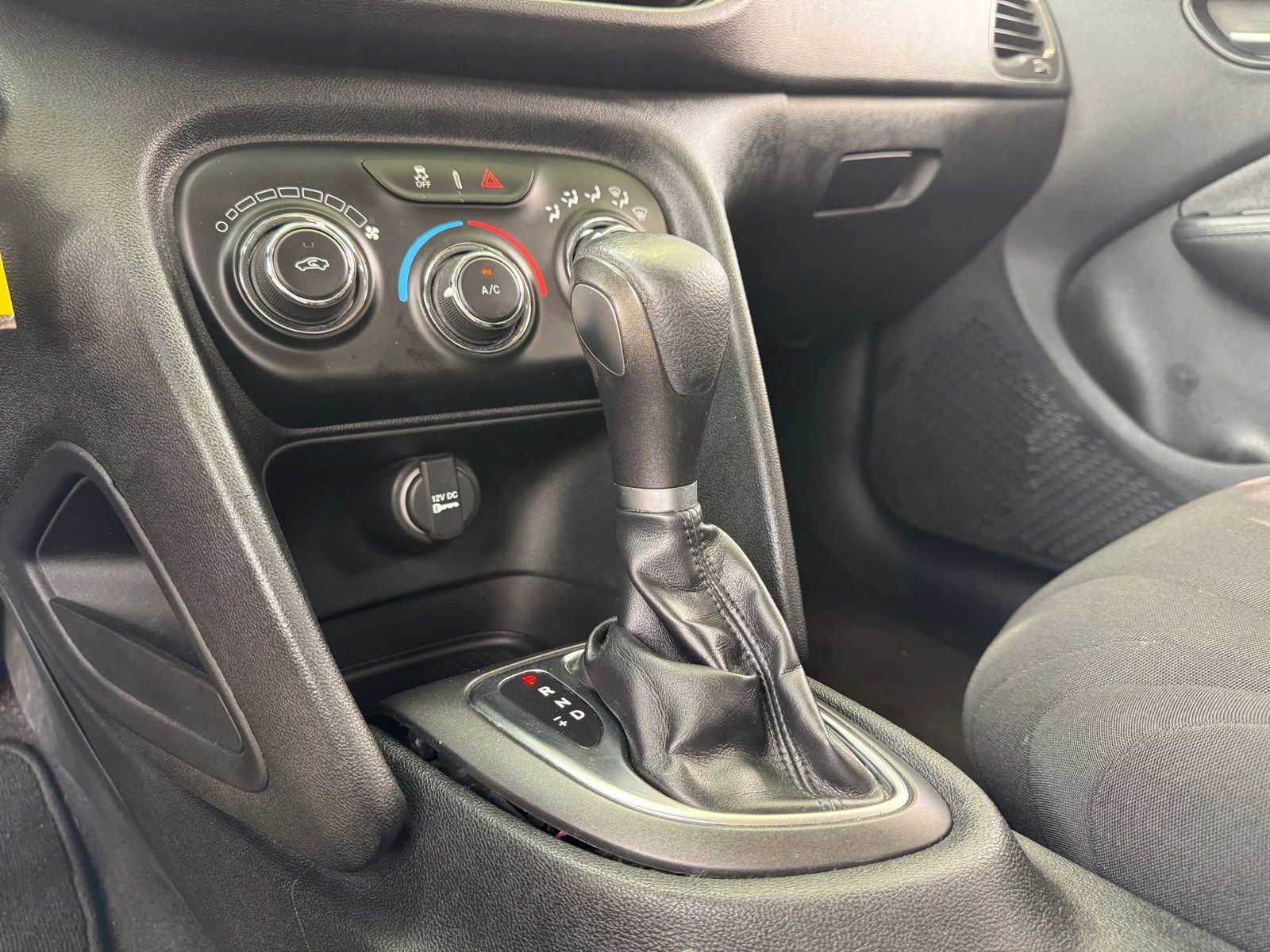 Used 2013 Dodge Dart SE w/ Value Group image 17