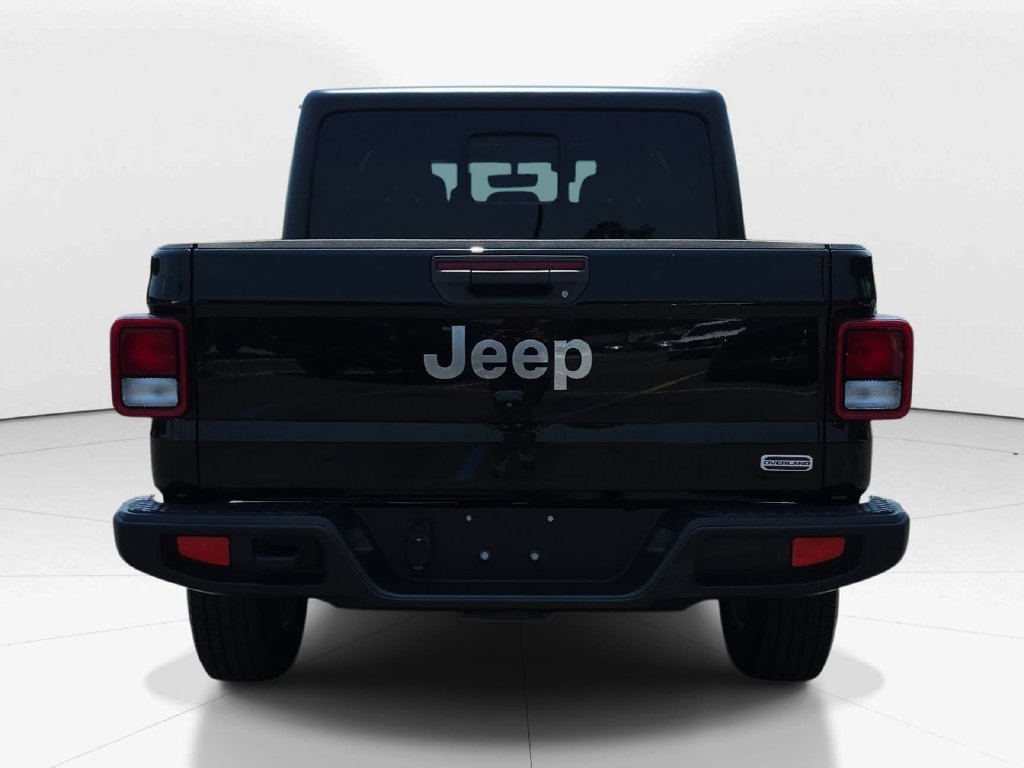 Used 2023 Jeep Gladiator Overland AWD/4WD image 7