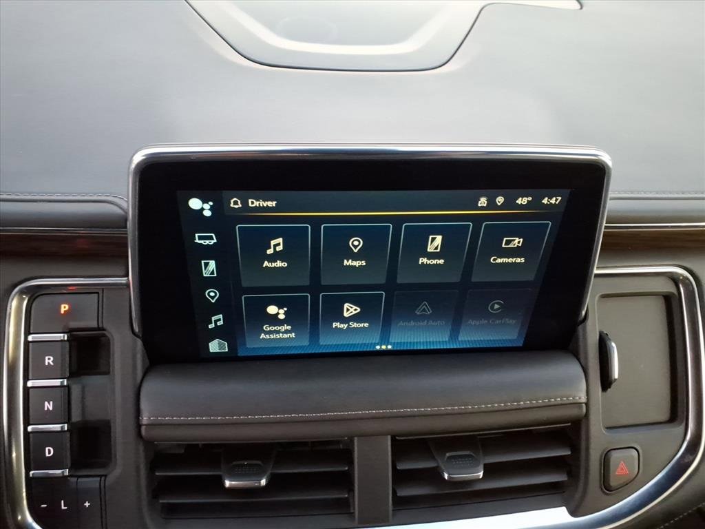 Used 2022 Chevrolet Suburban LT w/ LT Signature Package image 28