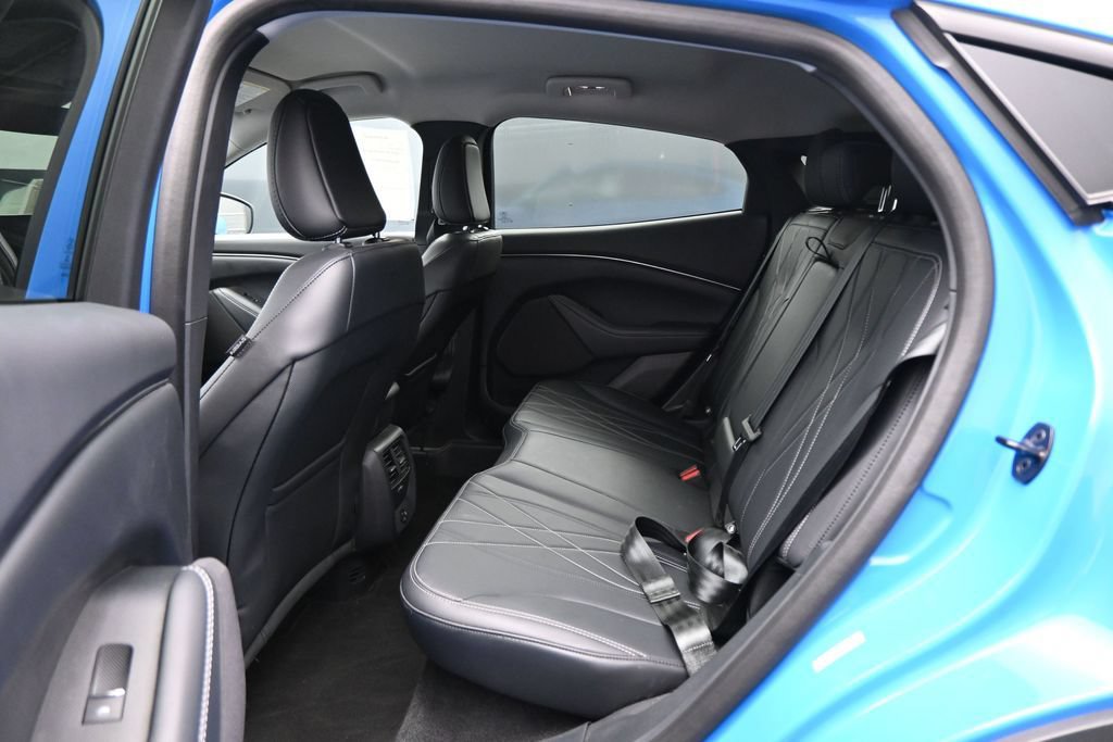 Used 2022 Ford Mustang Mach-E Select w/ Comfort/Technology Package RWD image 24